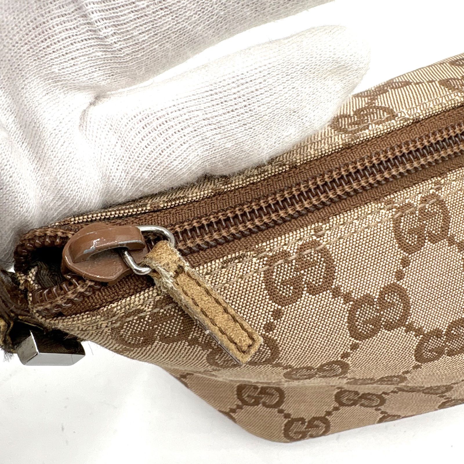 GUCCI グッチ GGキャンバス SV金具 アクセサリーポーチ ハンドバッグ 