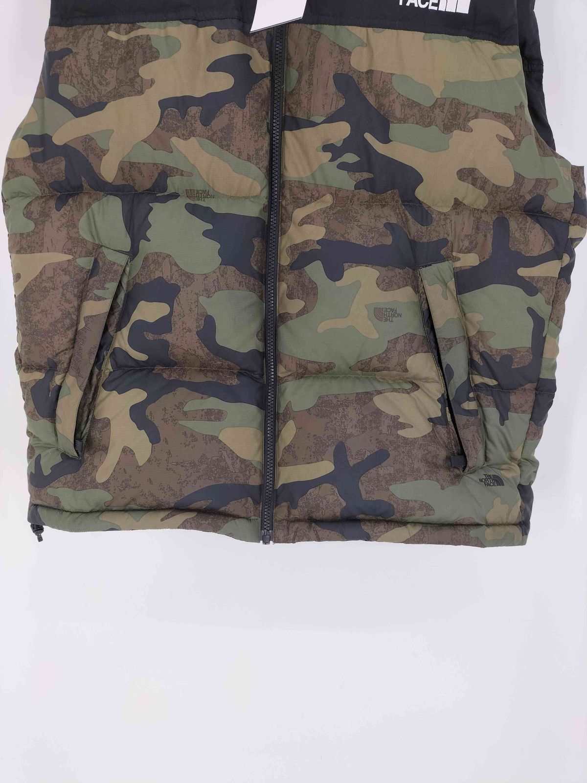 ザノースフェイス THE NORTH FACE ヌプシベスト 迷彩 カモフラ メンズ