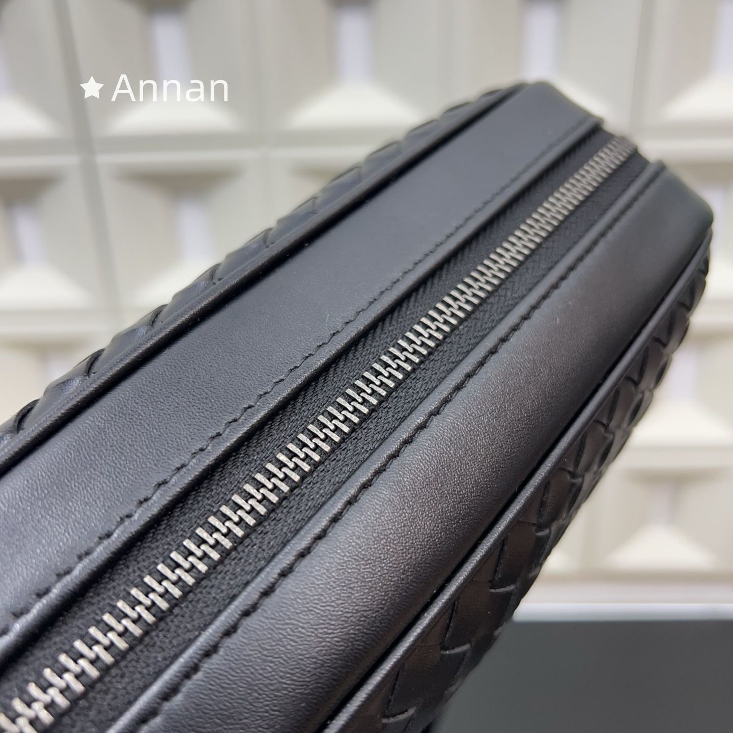 最終値下げ メンズ Bottega Veneta ボッテガヴェネタ ショルダーバッグ 
