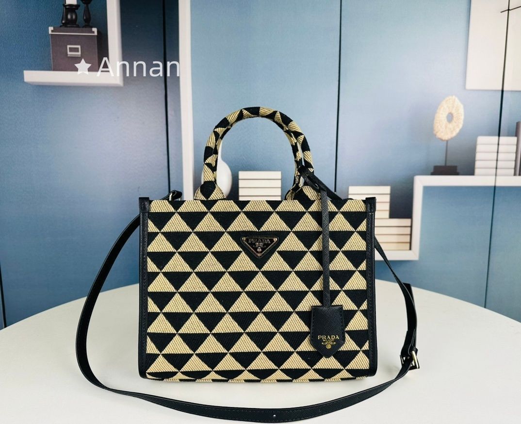 最終値下げ 新品 限定品 限定品 レディース PRADA プラダ ハンドバッグ 