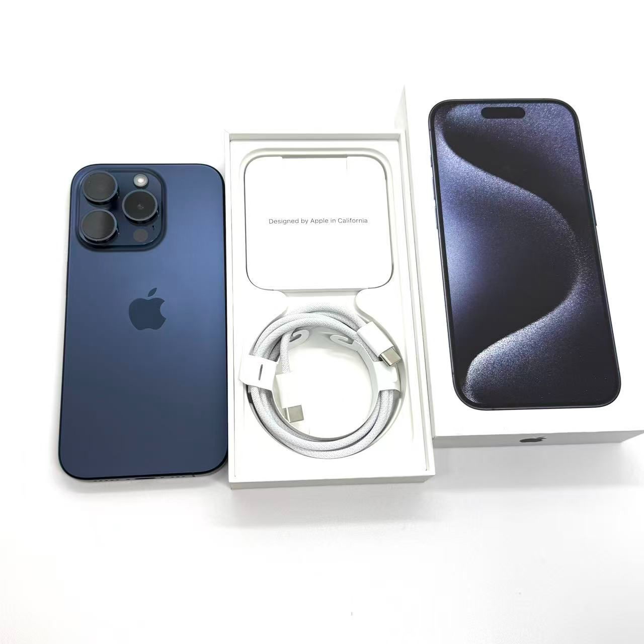 iPhone 15 Pro 128GB ブルーチタニウム Aランク - メルカリ iPhone 15 Pro 128GB ブルーチタニウム Aランク - メルカリ