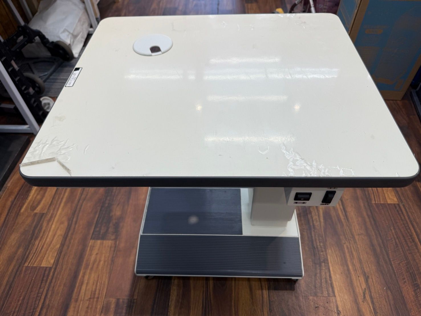 S95234 コムラ製作所　電動昇降テーブル　CO-MTk   良品 S95234 コムラ製作所 電動昇降テーブル CO-MTk 良品 【公式通販】