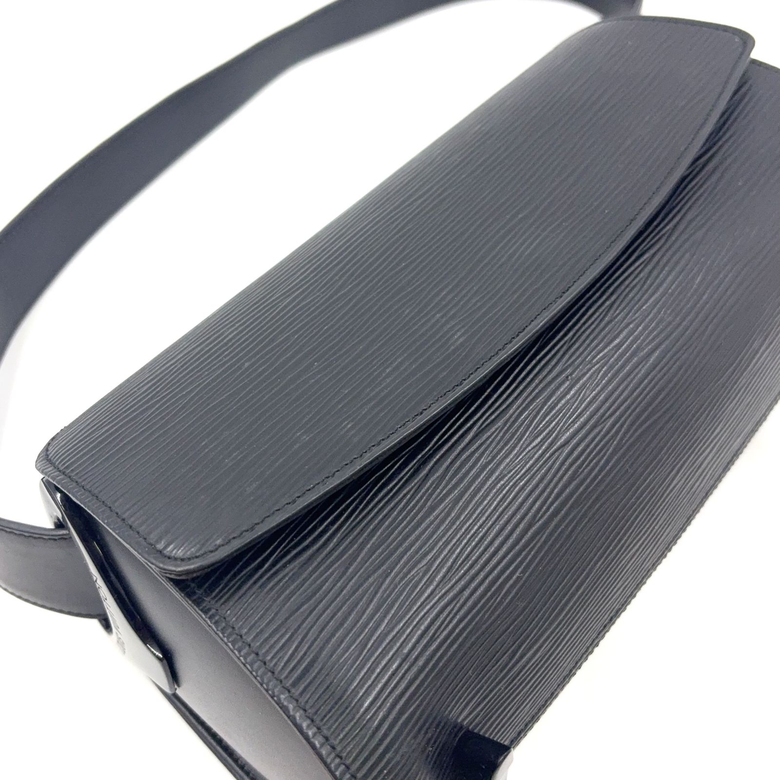 LOUIS VUITTON ノクターンPM エピ エピ ノワール レザー ブラック 