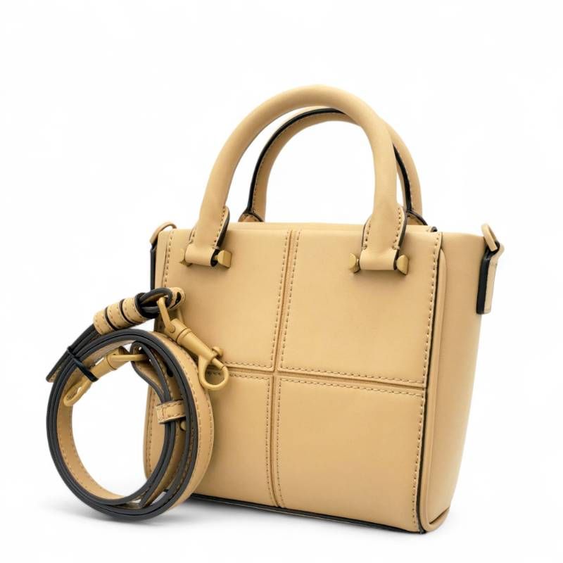 CHARLES & KEITH チャールズアンドキース ショルダーバッグ 