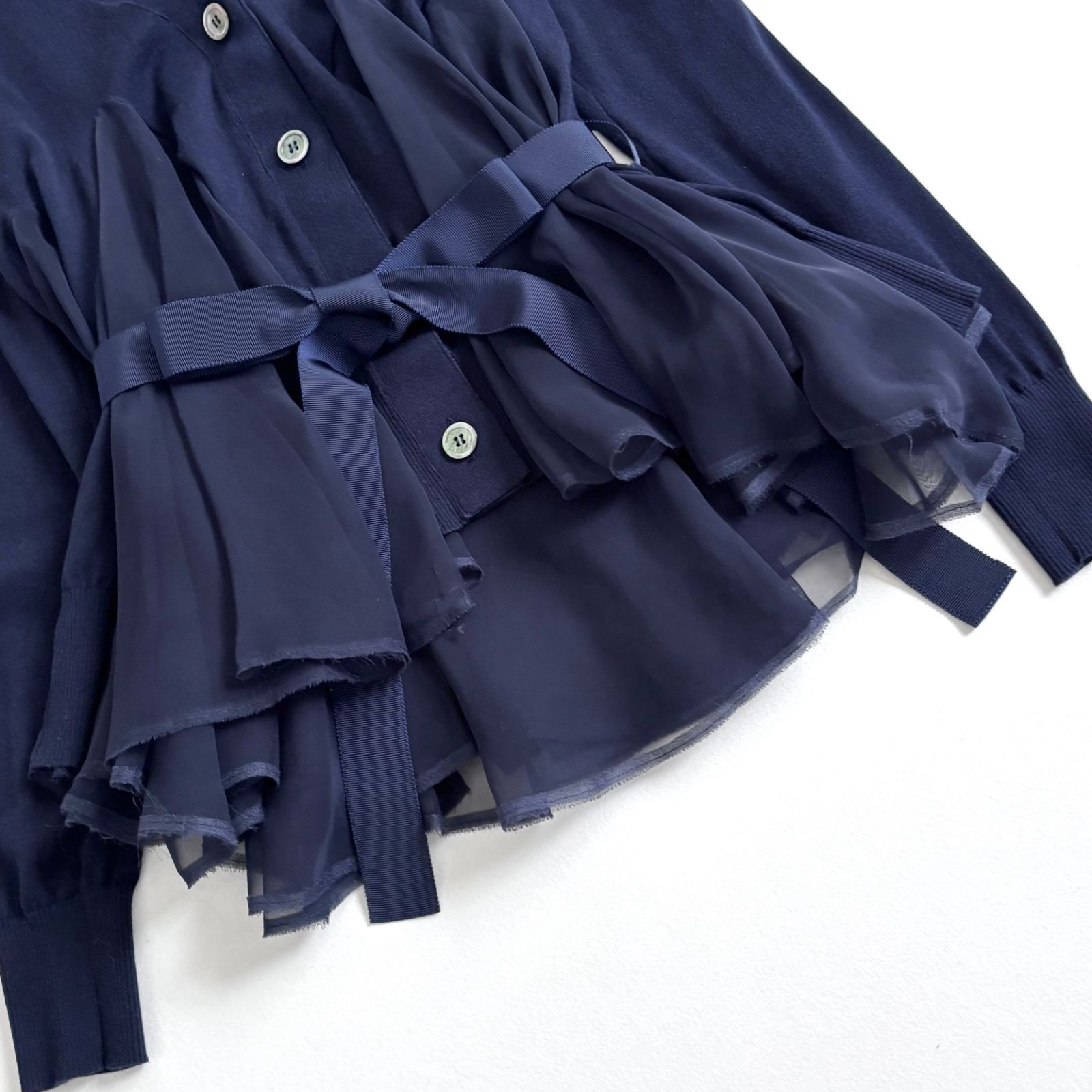sacai サカイ フレア カーディガン トップス スタッズ リボンベルト 切替 Sacai サカイ コットンドッキングカーディガン ベルト付き 切り替え