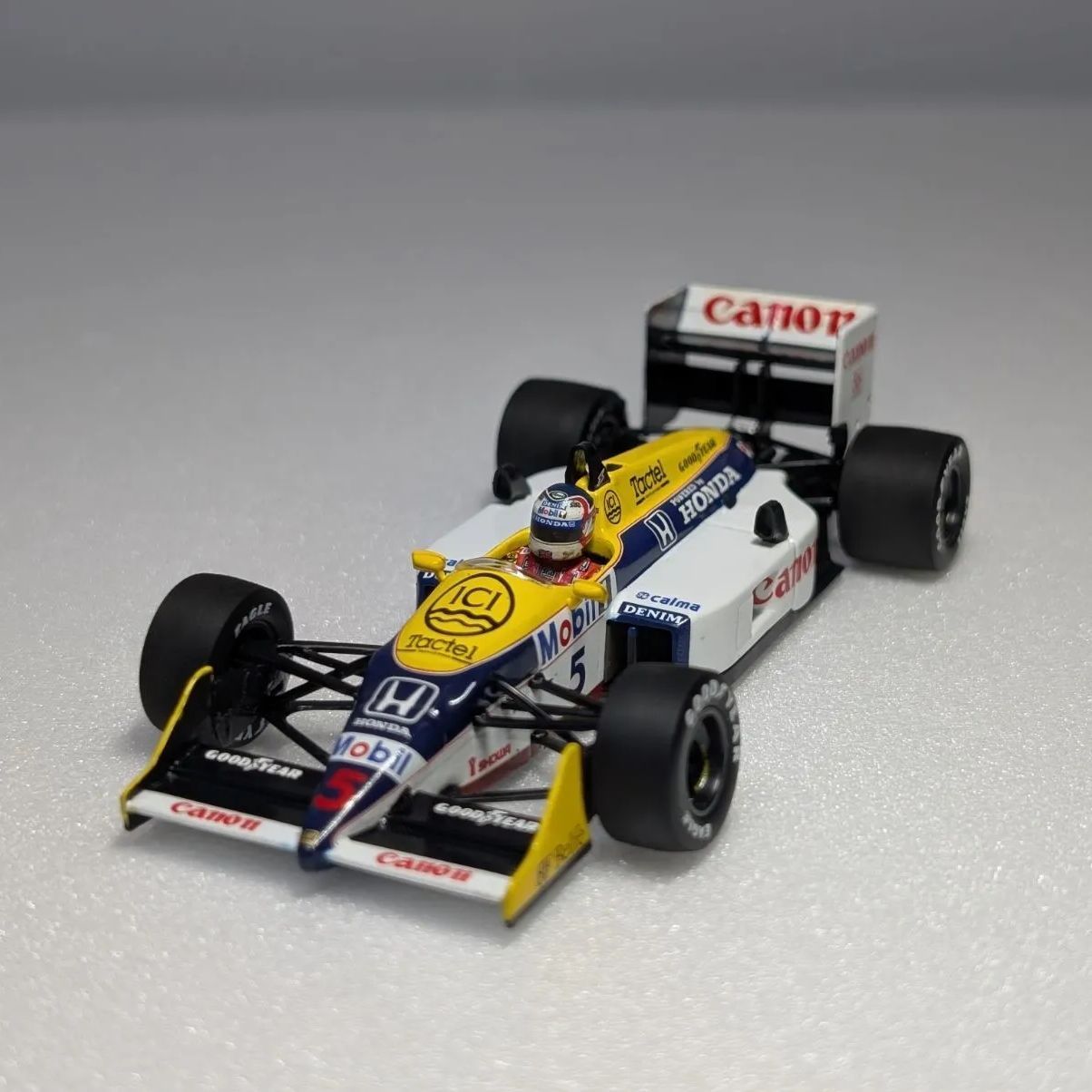 ◇割引対象◇ 1/43 ミニチャンプス ウィリアムズ ホンダFW11B No.5