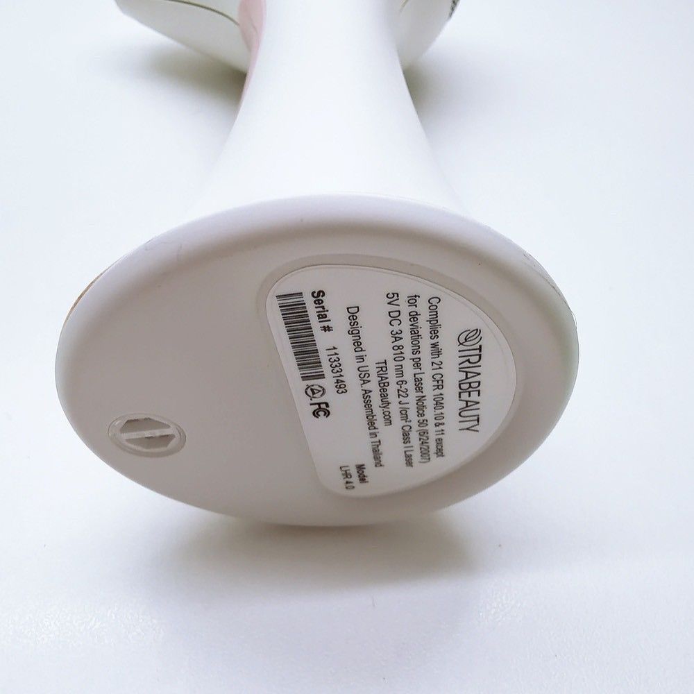 最短翌日到着⭐️tria 4x トリア パーソナルレーザー脱毛器 LHR4.0 残量 ほぼ未使用＊付属品完備》 トリア パーソナルレーザー 4X Tria
