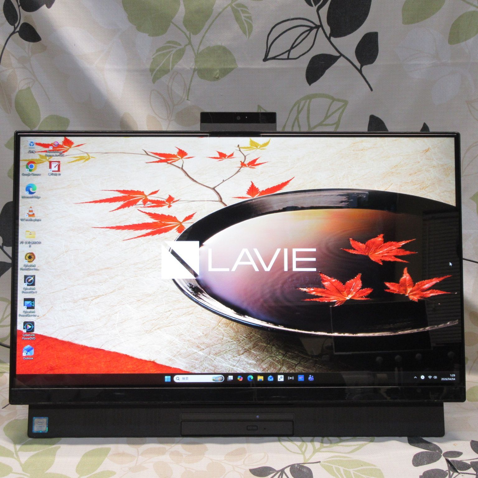 NEC一体型PC Win11 Corei7/8GB/SSD480GB - メルカリ