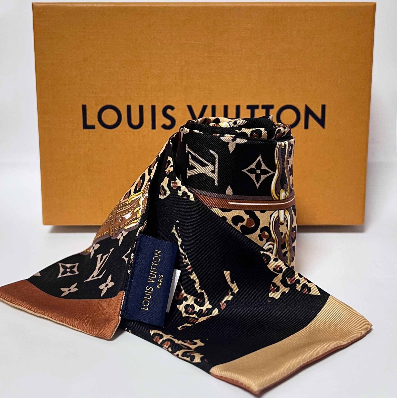 正規美⭐️LOUIS VUITTON エシャルプ モノグラム レオパード シルク ルイ・ヴィトン(LOUIS VUITTON)ルイ・ヴィトン エシャルプ モノグラム