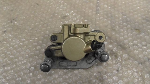 マジェスティS SG52J-010xxx の リアブレーキキャリパー:#1775182896
