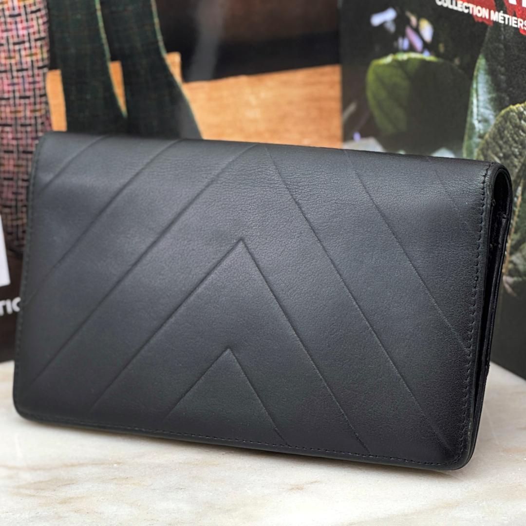 極上 シャネル CHANEL 二つ折り長財布 Vステッチ ブラック A148 - メルカリ