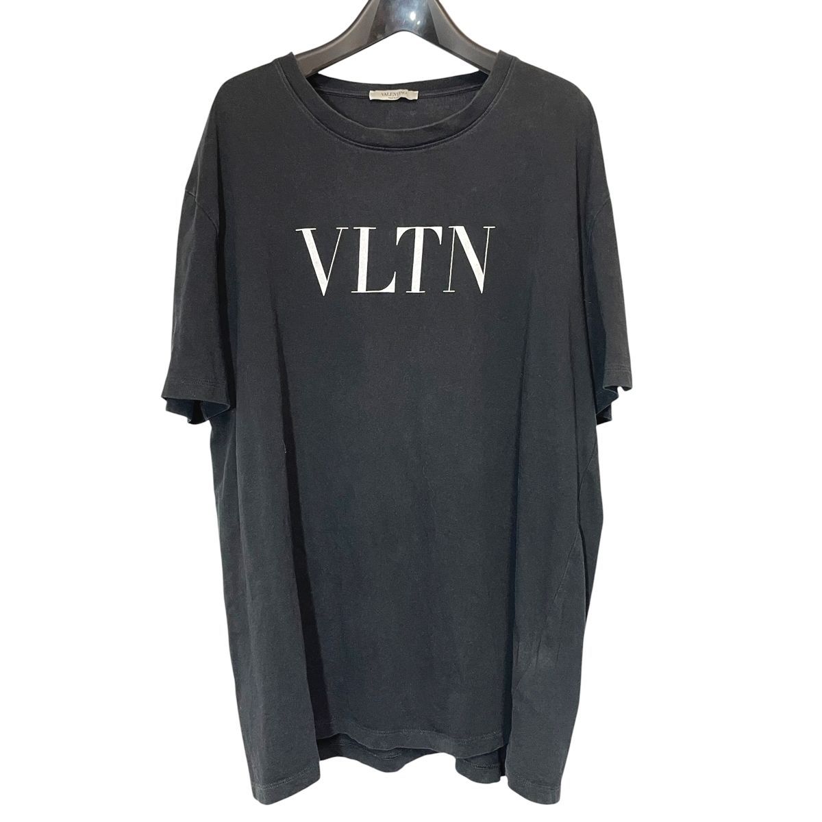 【】VALENTINO ヴァレンティノ VLTN ロゴTシャツ 黒 UV3MG10V3LE VLTN サイズ:3XL ブラック Tシャツ・カットソー 25036229 RD