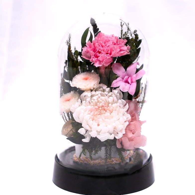 新品 供花 御供 訃報 仏花 命日 お供え お悔み お仏壇 法要 プリザーブドフラワー仏花 枯れないお花 ドームケース入り (黒土台 白桃菊お供えドーム)