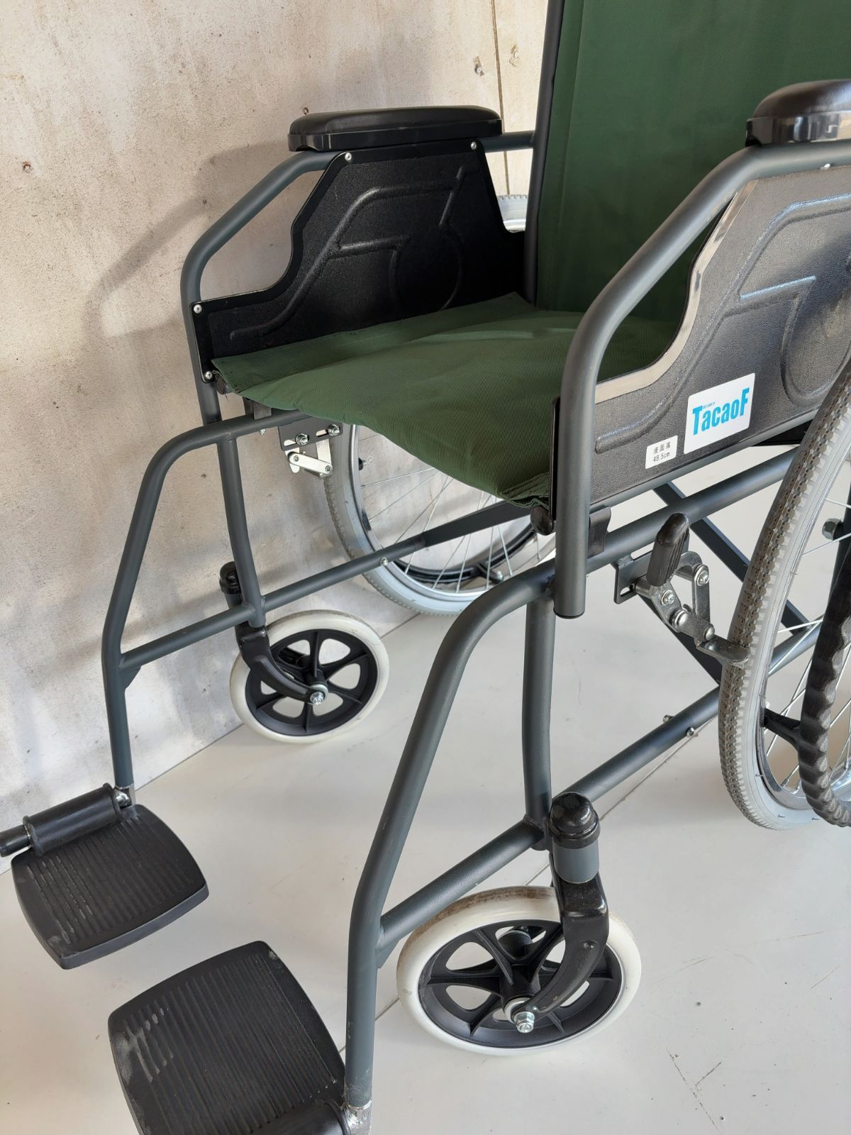 幸和製作所 BM01 スチール製車いす グリーン BM01 - メルカリ