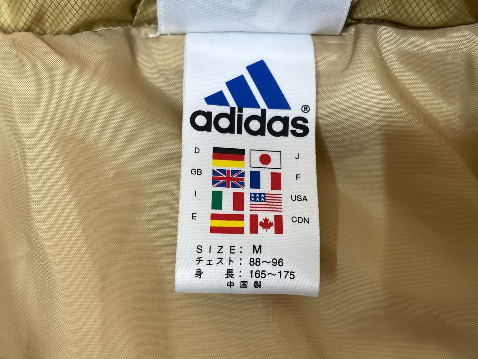 adidas (アディダス) ダウンジャケット 00S 古着 万国旗タグ AI4002 M 