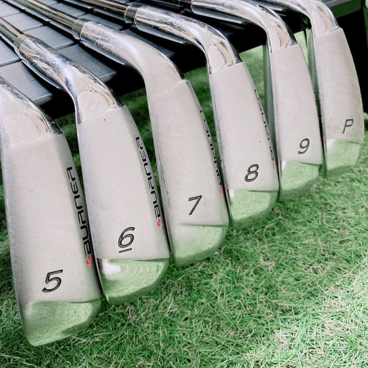 アイアンセット 7本 TaylorMade BURNER カーボン アイアンセット 7本 TaylorMade BURNER カーボン シャフト