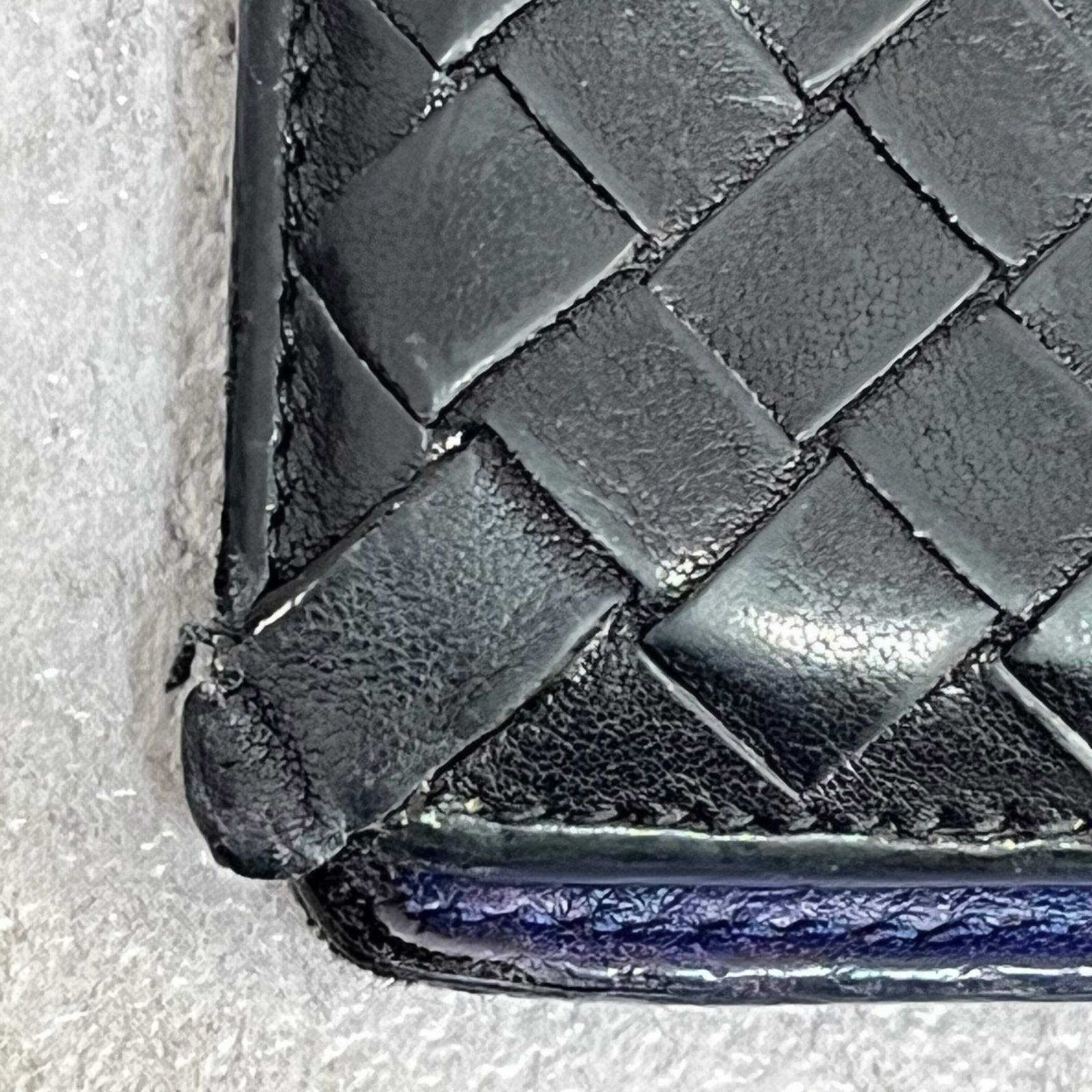 BOTTEGA VENETA】ボッテガヴェネタ 二つ折り財布 イントレチャート