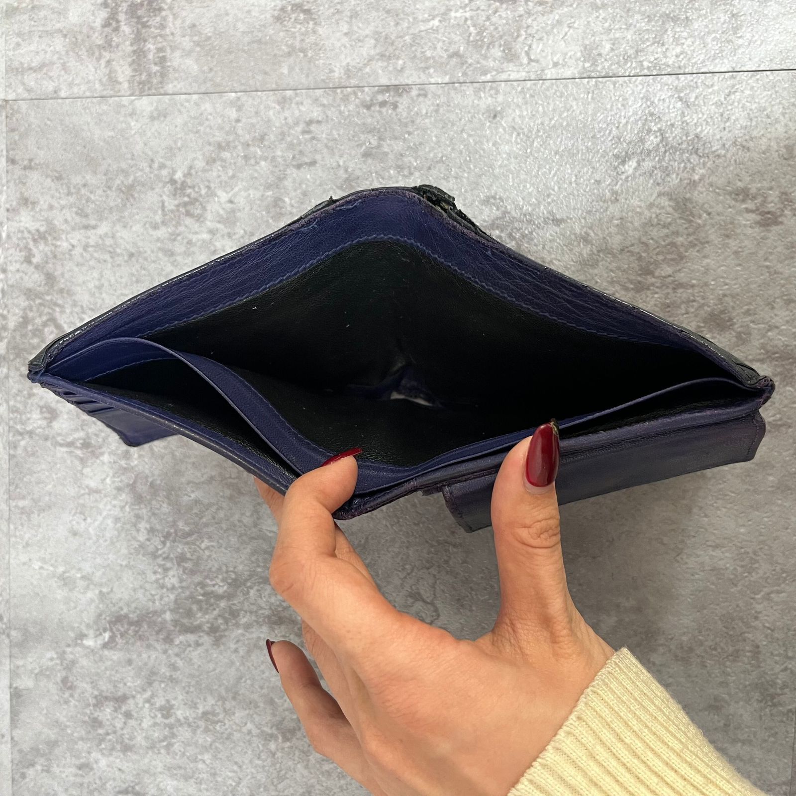 BOTTEGA VENETA】ボッテガヴェネタ 二つ折り財布 イントレチャート