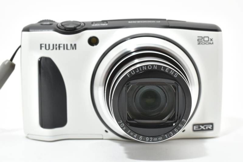 富士フイルム ☆実用美品☆ FUJIFILM フジフィルム FINEPIX Z2