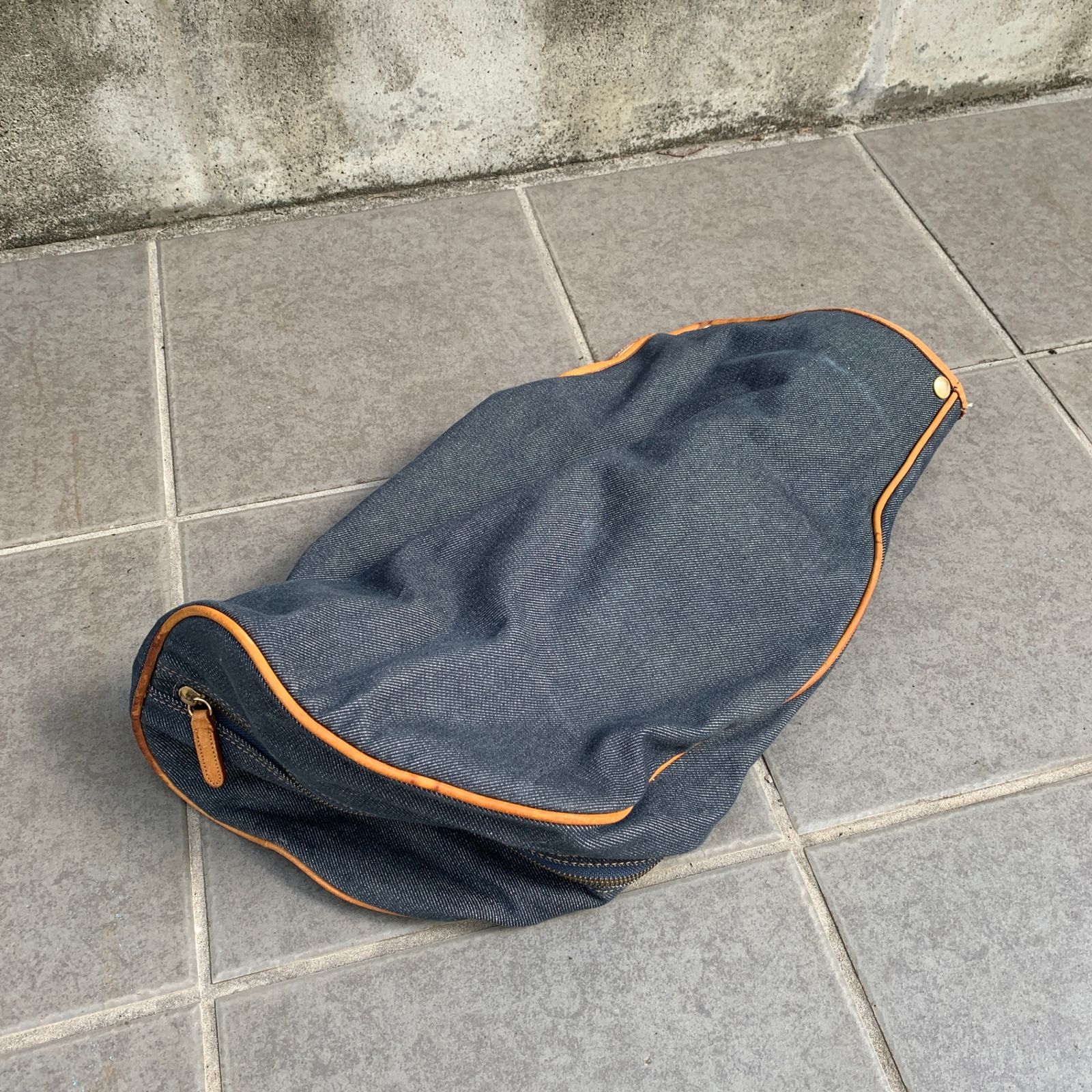 希少品 バーニーズニューヨークキャディバッグ 希少廃盤品】バーニーズニューヨークゴルフキャディバッグ 8 5インチ