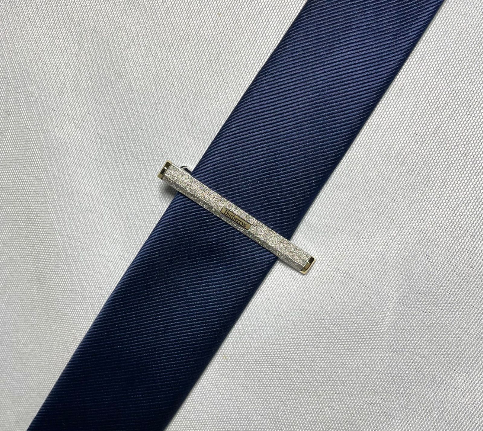 美品 Burberry バーバリー ブランドロゴ ゴールド＆艶消しシルバー