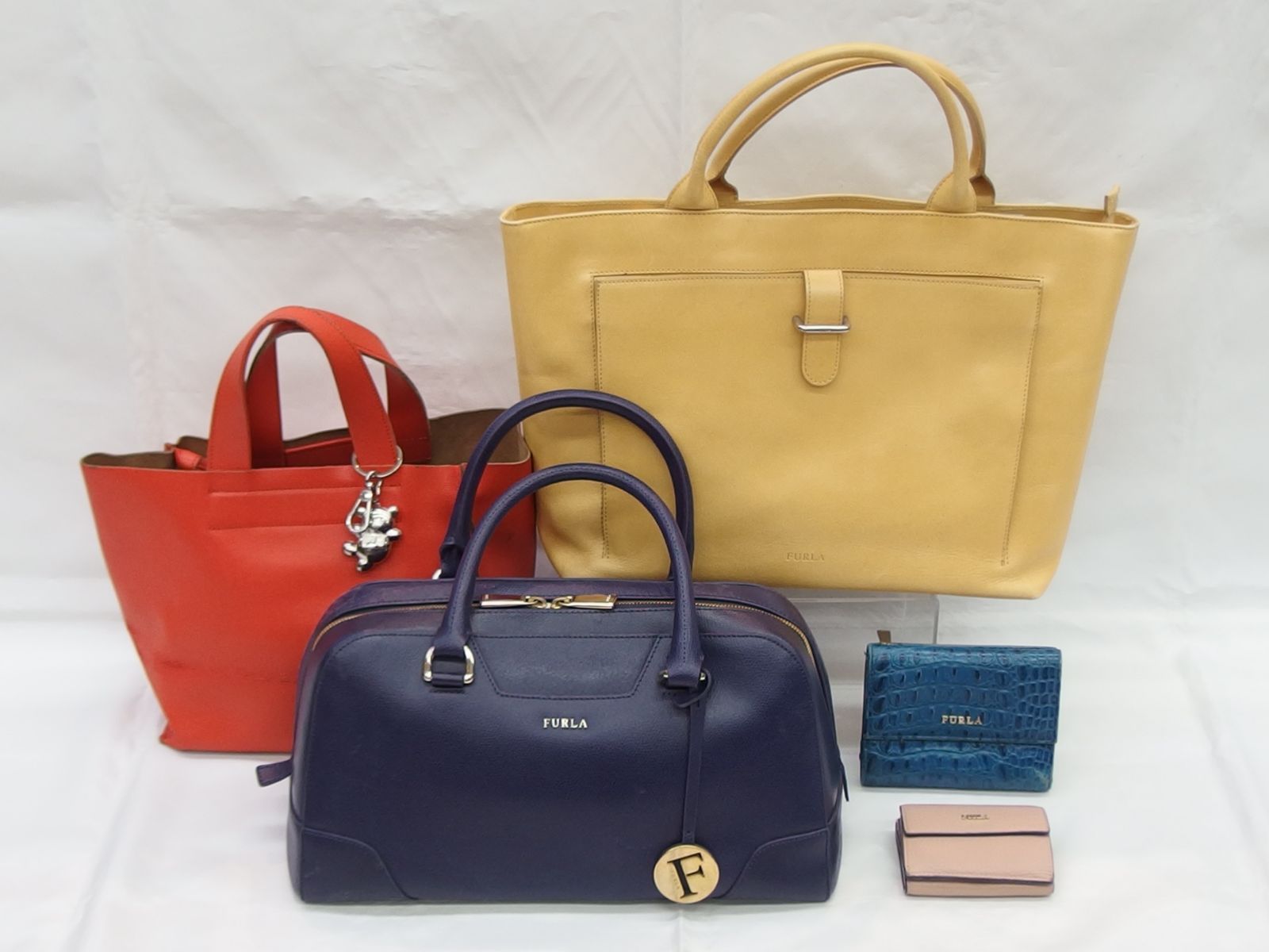Furla bag wallet 5 piece summary A12