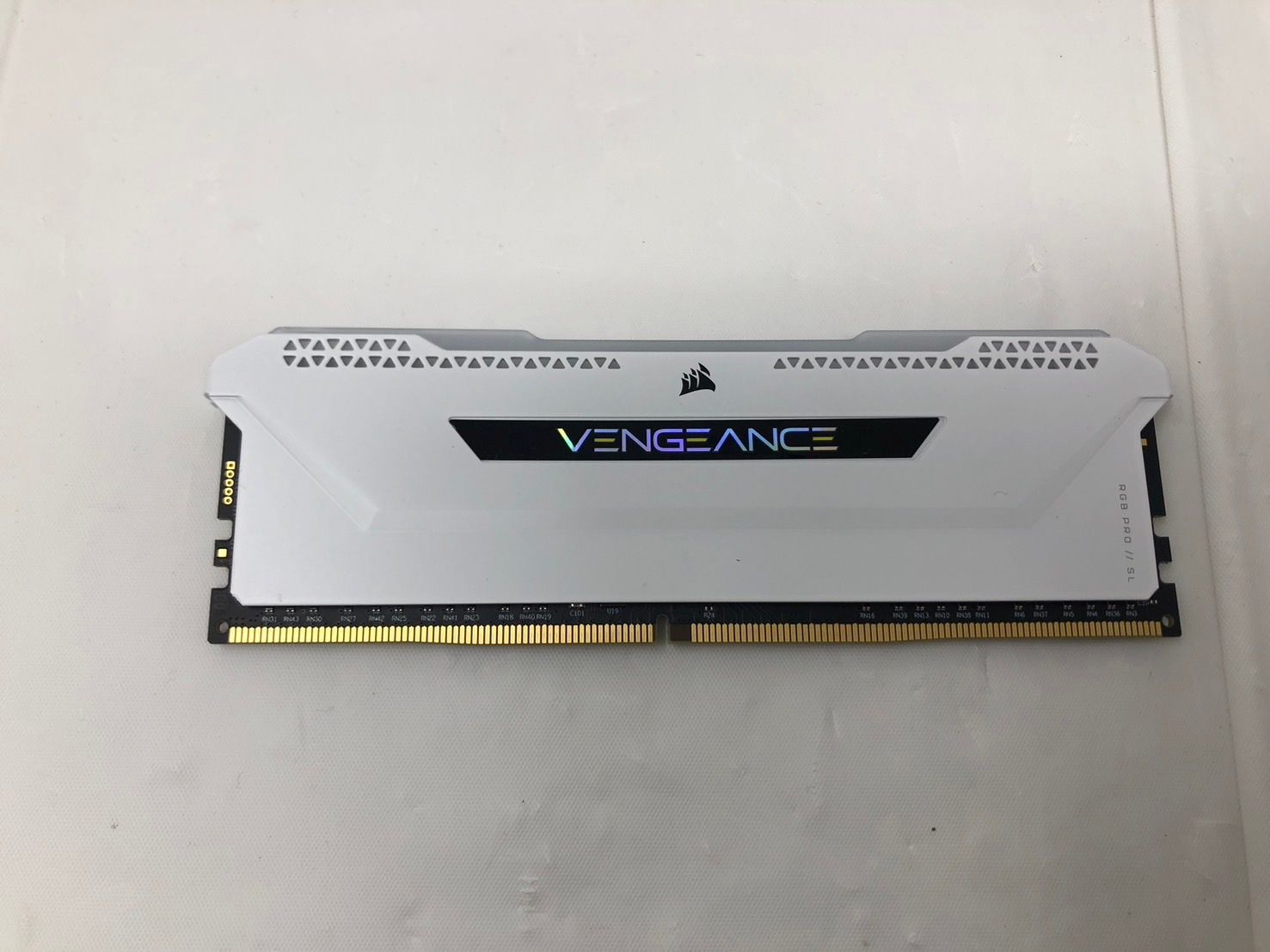 ジャンク CORSAIR DDR4 16GB (8GB×2) 3200MHz - メルカリ