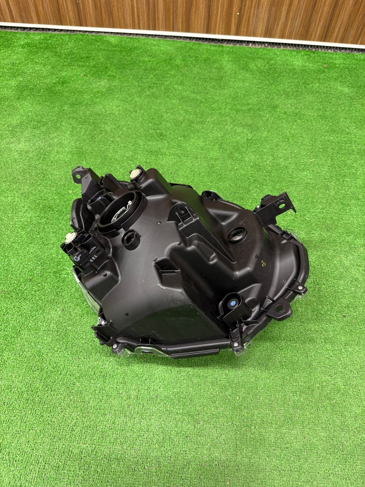 ダイハツ ムーヴキャンバス LA800S 純正 左側 ヘッドライト KOITO 100 