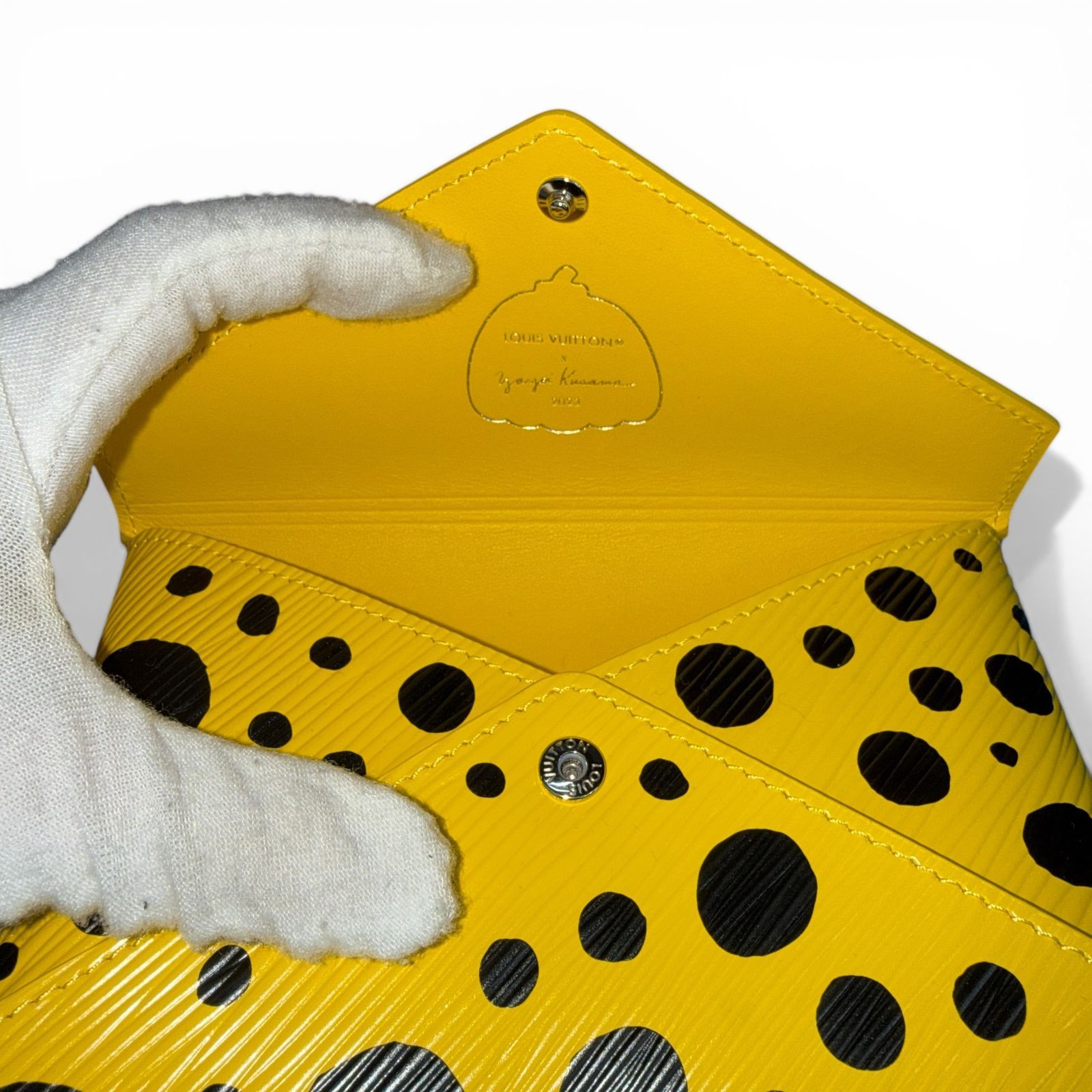 Louis Vuitton × Yayoi Kusama】ルイ・ヴィトン × 草間彌生 Pochette 