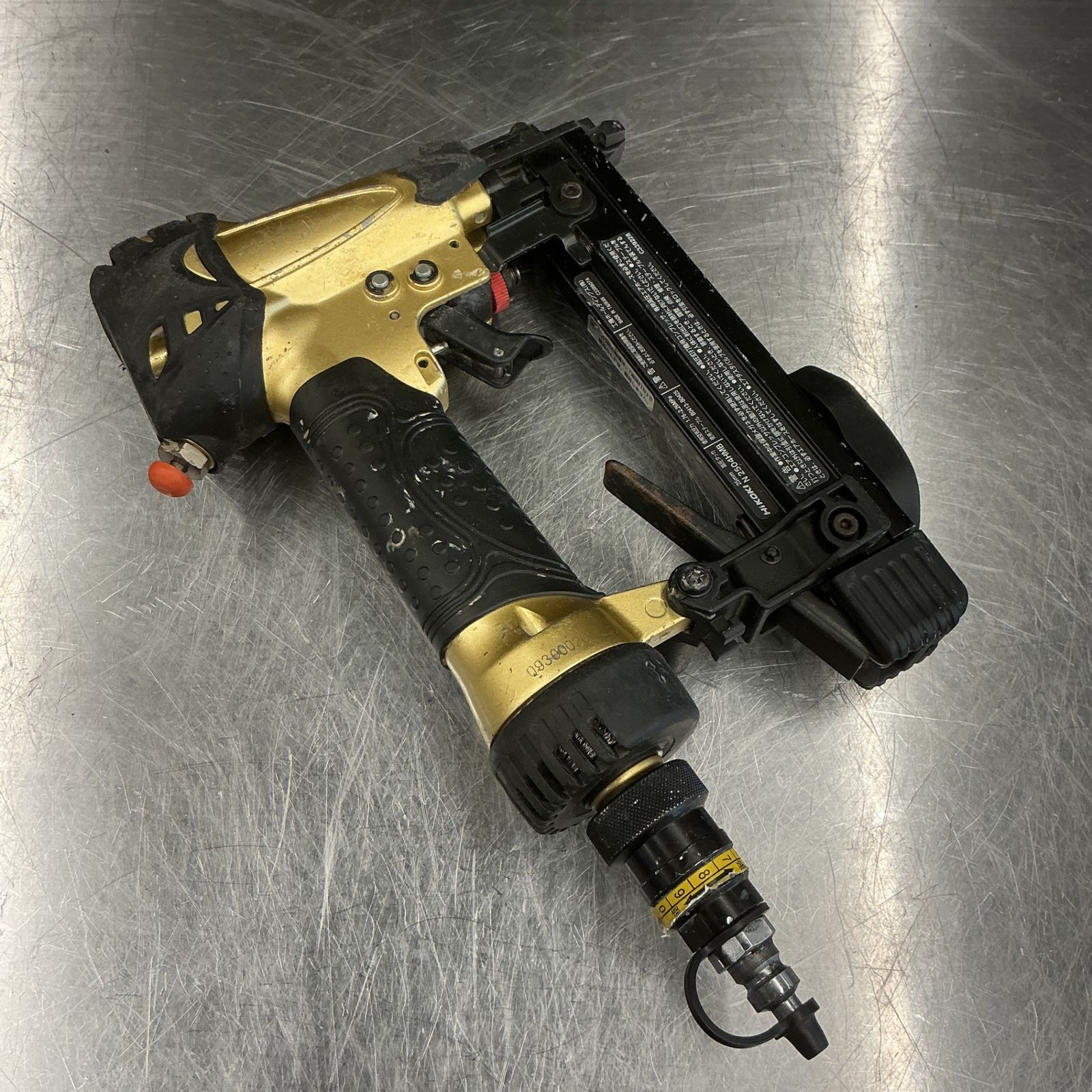 中古】 ハイコーキ(HIKOKI) 高圧エアタッカ N2504HMB 【越谷店 