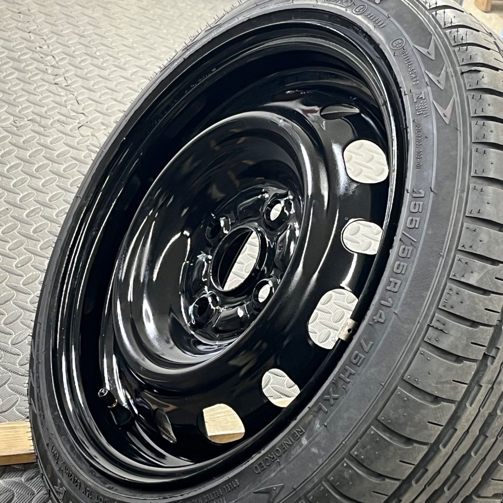 21年製 155/55R14 ATR-K エコノミスト デミオ6Jホイール L700S 