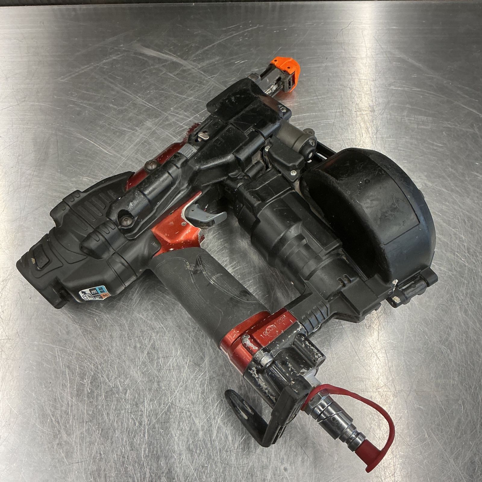 MAX　マックス　ねじ打機ターボドライバ　HV-R41G4-G　中古 中古】マックス(MAX) 高圧ネジ打ち機(ターボドライバ) HV-R41G4 【越谷