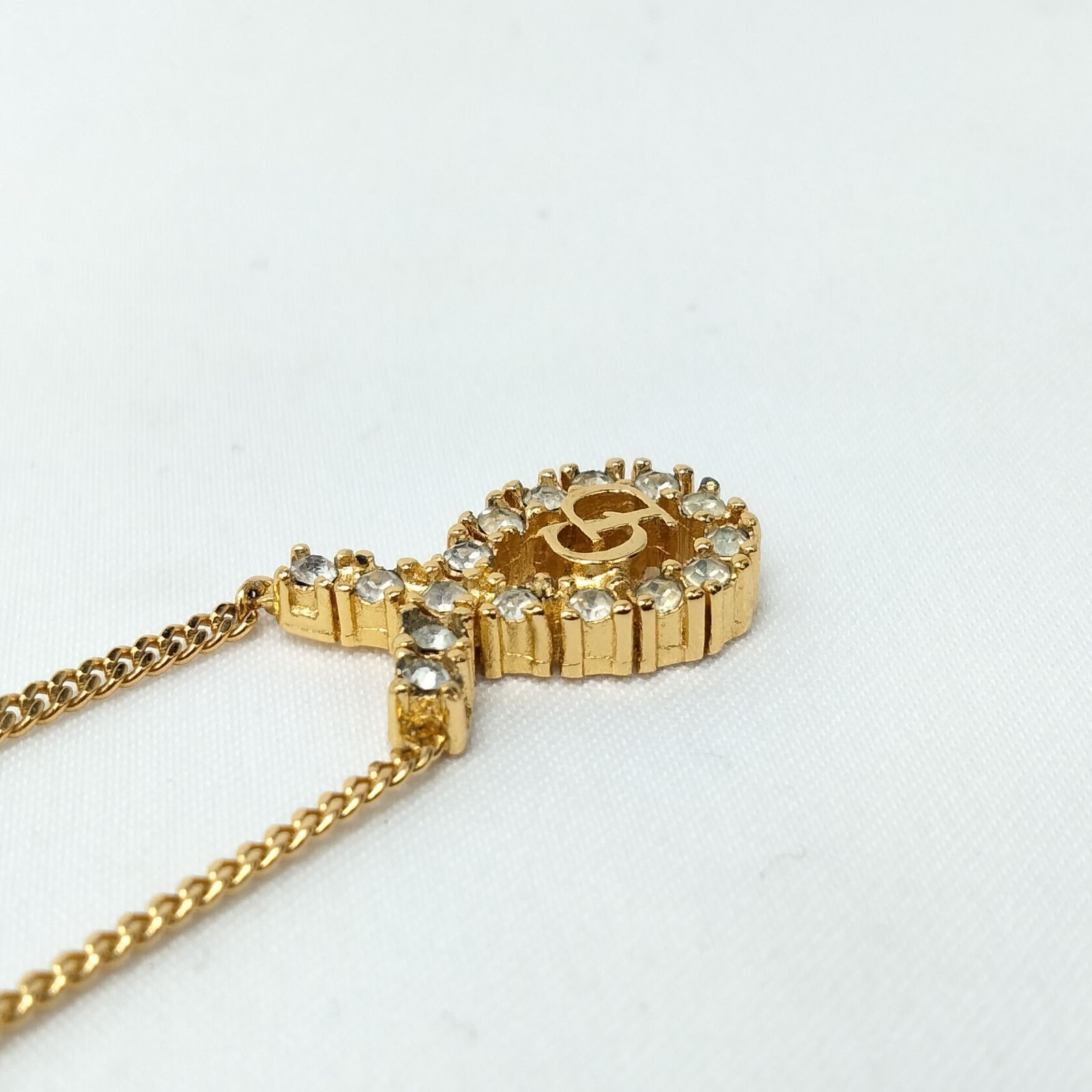✨️Dior✨️クリスチャンディオール CDロゴ ネックレス リボン