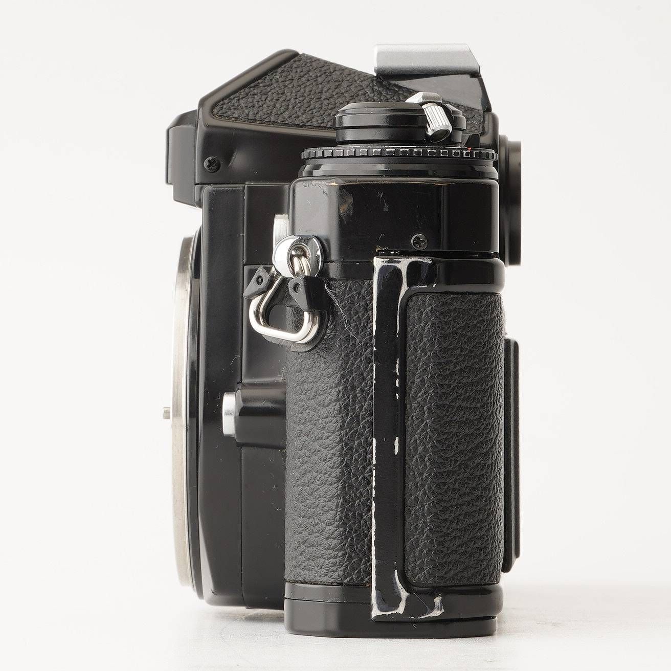 ニコン Nikon FE2 ブラック ボディ 35mm 一眼レフフィルムカメラ 