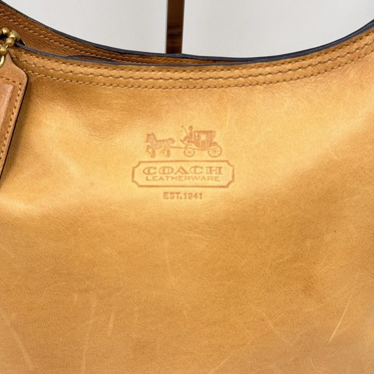 COACH（コーチ） ショルダーバッグ ホーボーバッグ レザー ブラウン系 ゴールド金具 レディース F12406 【中古】 COACH（コーチ） ショルダーバッグ ホーボーバッグ レザー ブラウン系