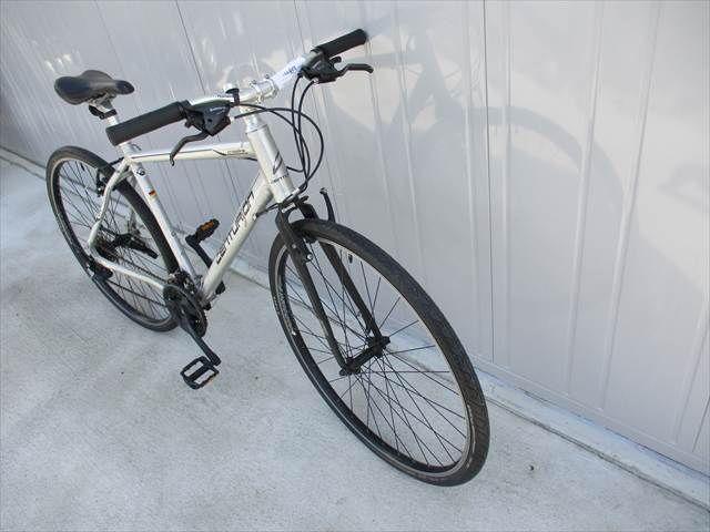 F2 ☆整備済み☆完成車発送☆中古自転車 クロスバイク 700C 50cm 
