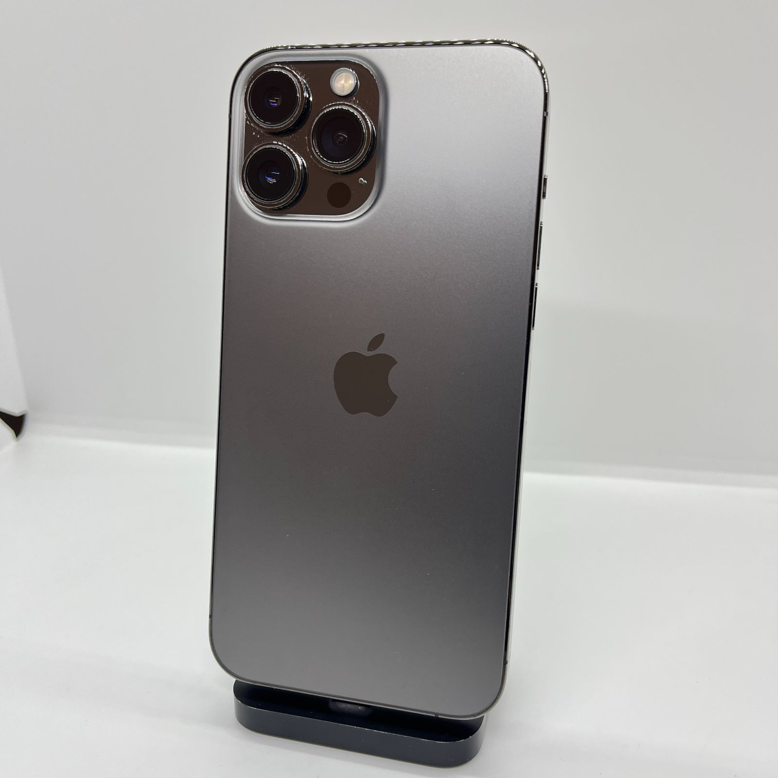 バッテリー新品】iPhone13ProMax 256GB グラファイト- メルカリ
