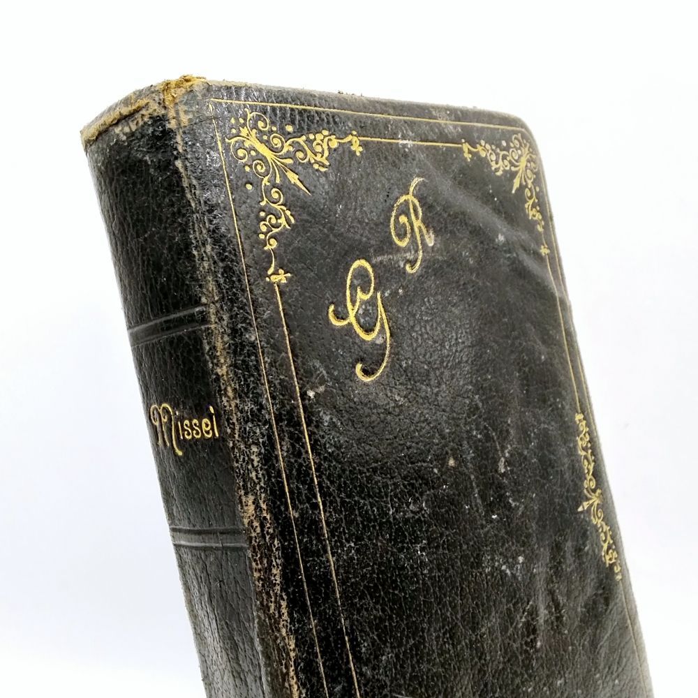アンティーク祈祷書 MISSel 革装丁 金箔装飾 挿絵多数 ミサ典 古書 祈祷書 ミセル ベルギー 1920年 革装 金彩 挿画入 アンティークブック