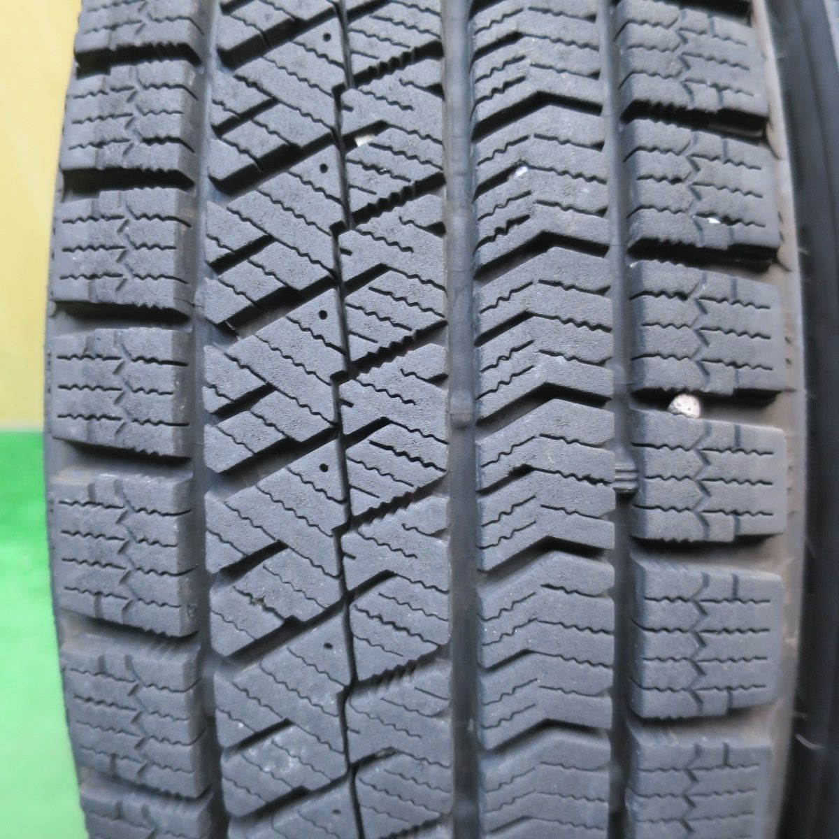 バリ溝！22年！キレイ！8.5分☆スタッドレス 155/65R14 ブリヂストン 