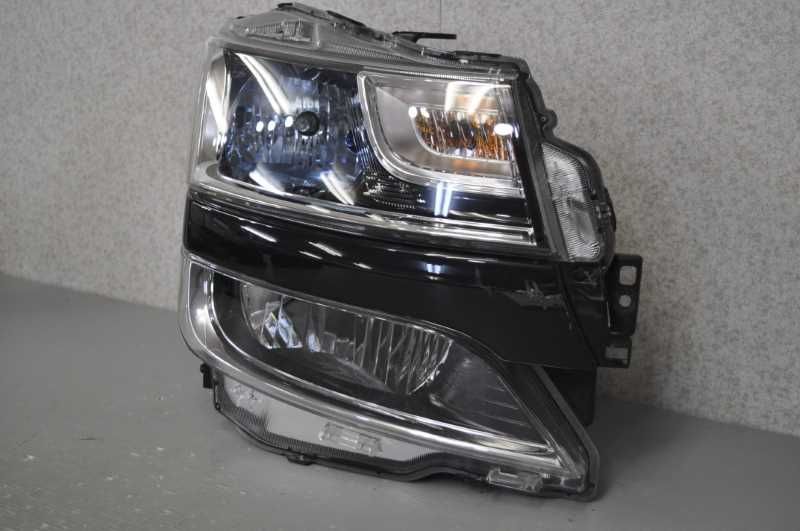 右 ヘッドライト ハロゲン レベライザー付 ヘッドランプ (MH55S MH35S