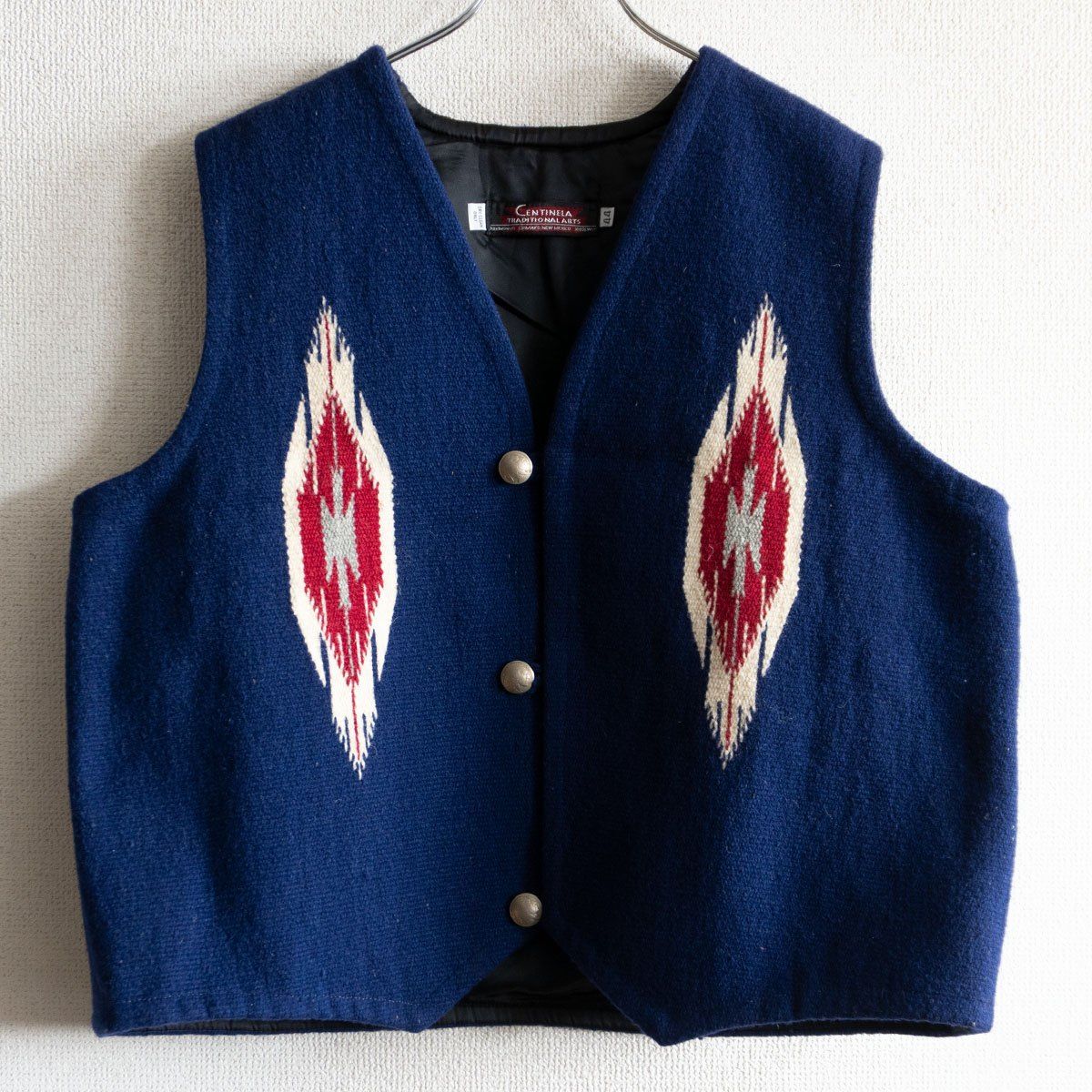 【美品/ビッグサイズ】 CENTINELA TRADITIONAL ARTS 【 チマヨベスト 】44 ネイビー センチネラ 26040110 美品/ビッグサイズ】 CENTINELA TRADITIONAL ARTS 【 チマヨベスト