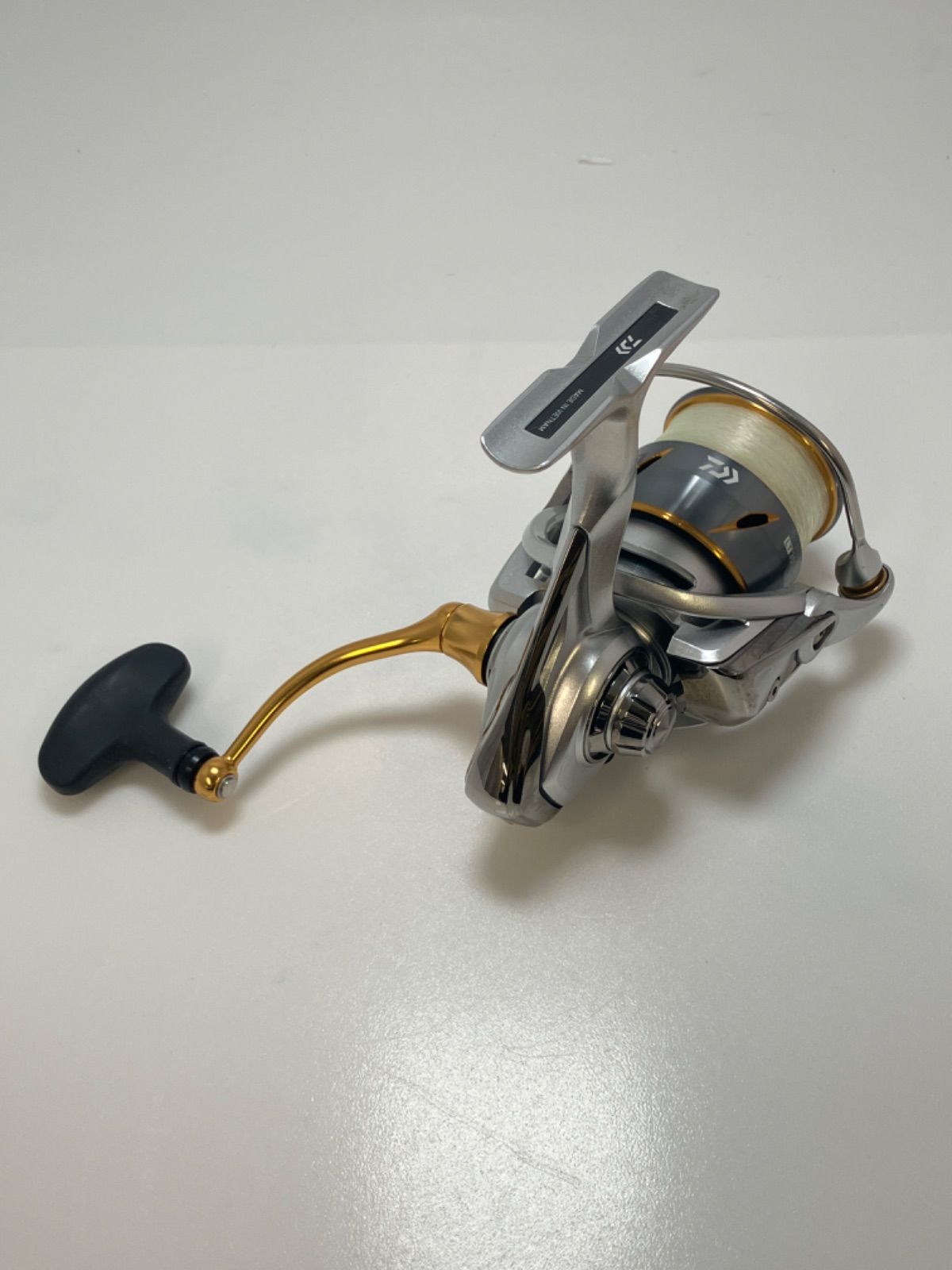 ☆ DAIWA ダイワ FREAMS LT 3000-CXH リール