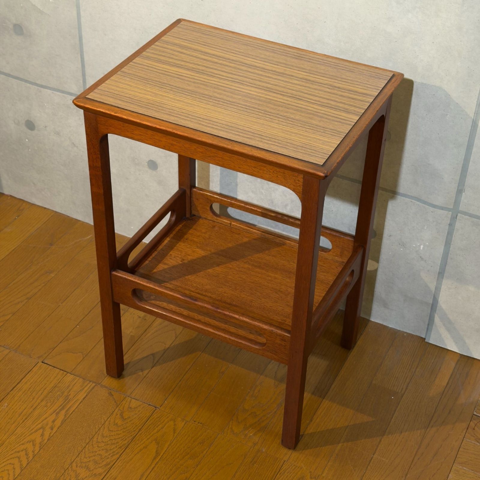 VINTAGE】Maruni Telephone Table / オールドマルニ 電話台 サイド