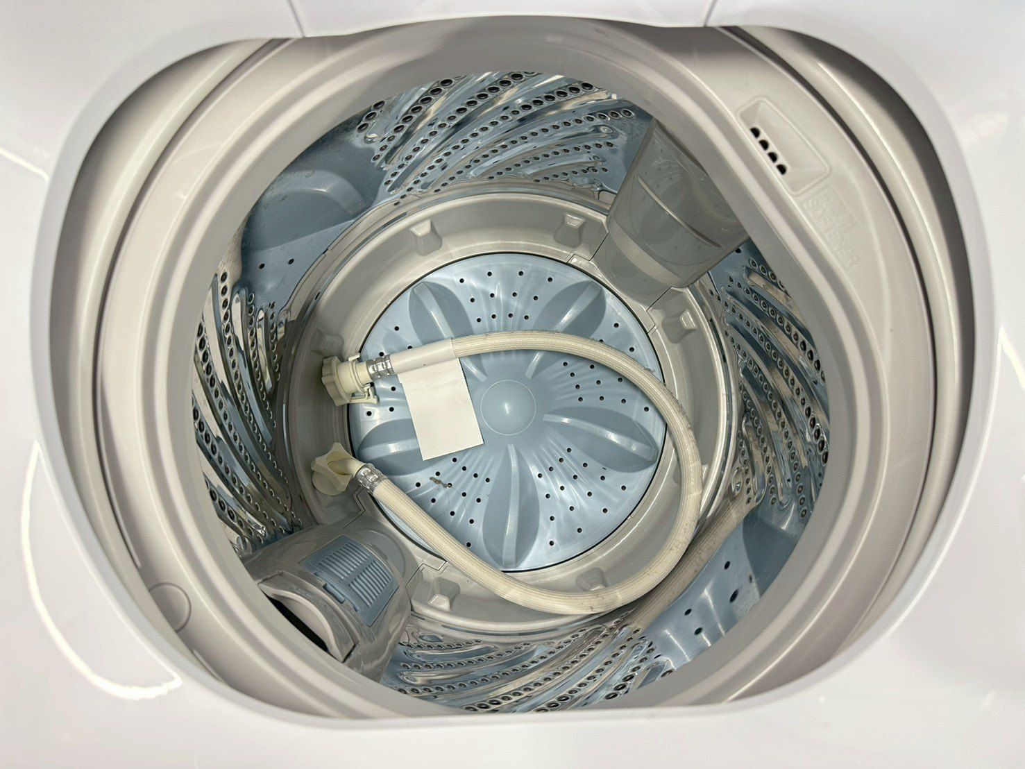 大阪送料無料☆3か月保障付き☆洗濯機☆ハイセンス☆5.5kg☆2022年☆HW 