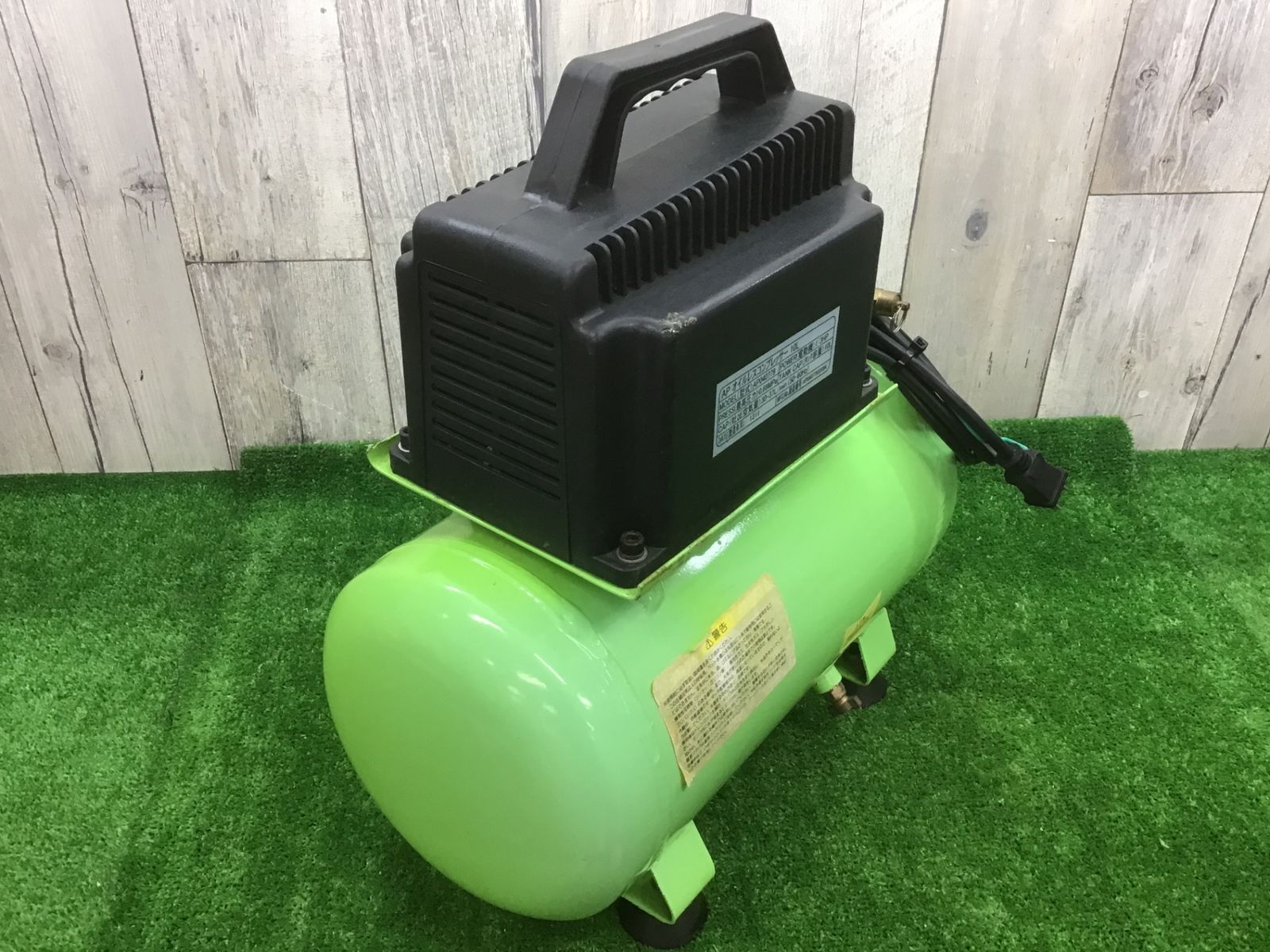 中古動作品】ASTRO PRODUCTSオイルレスコンプレッサー 10L AP040779 
