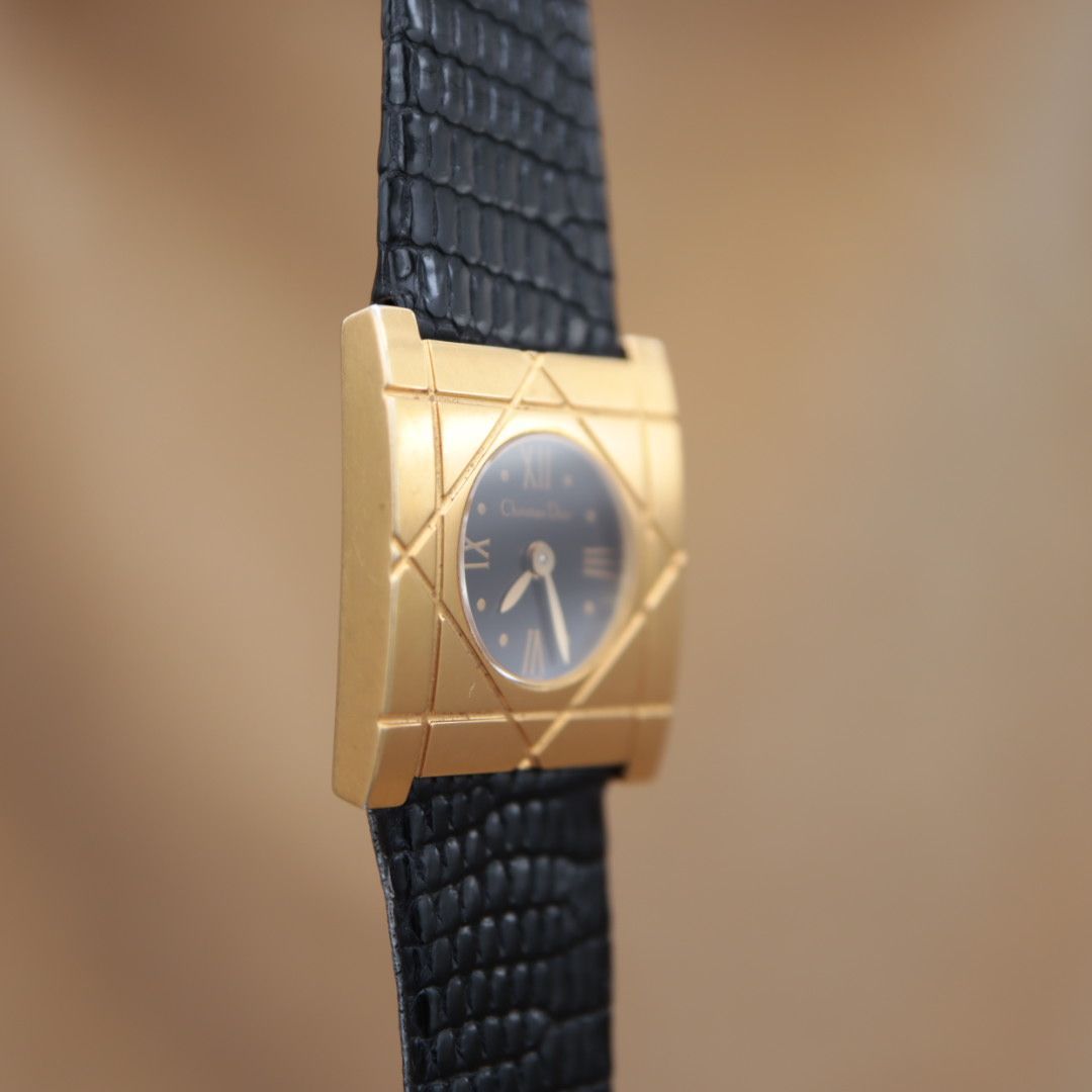 クリスチャンディオール カナージュ D82-150 Christian Dior 黒文字盤