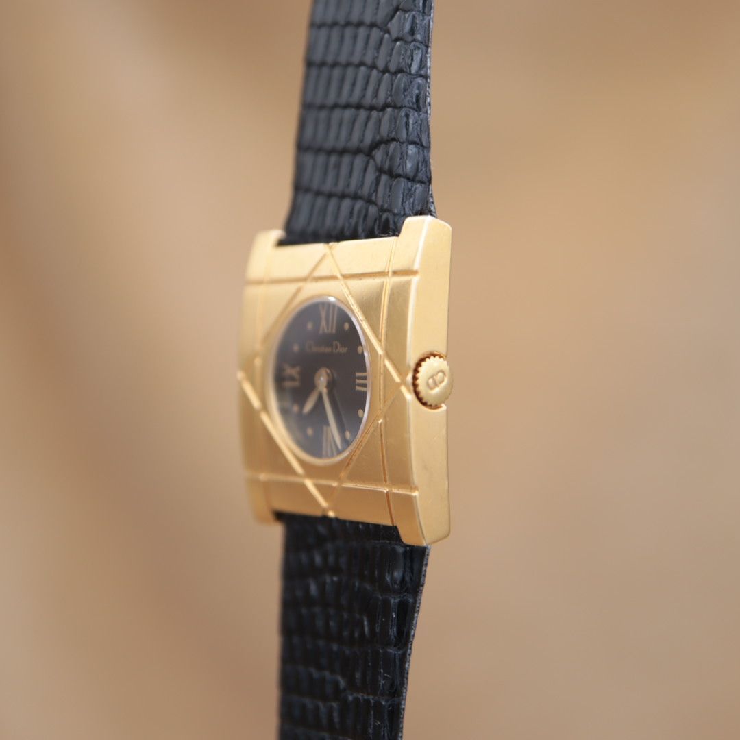 クリスチャンディオール カナージュ D82-150 Christian Dior 黒文字盤