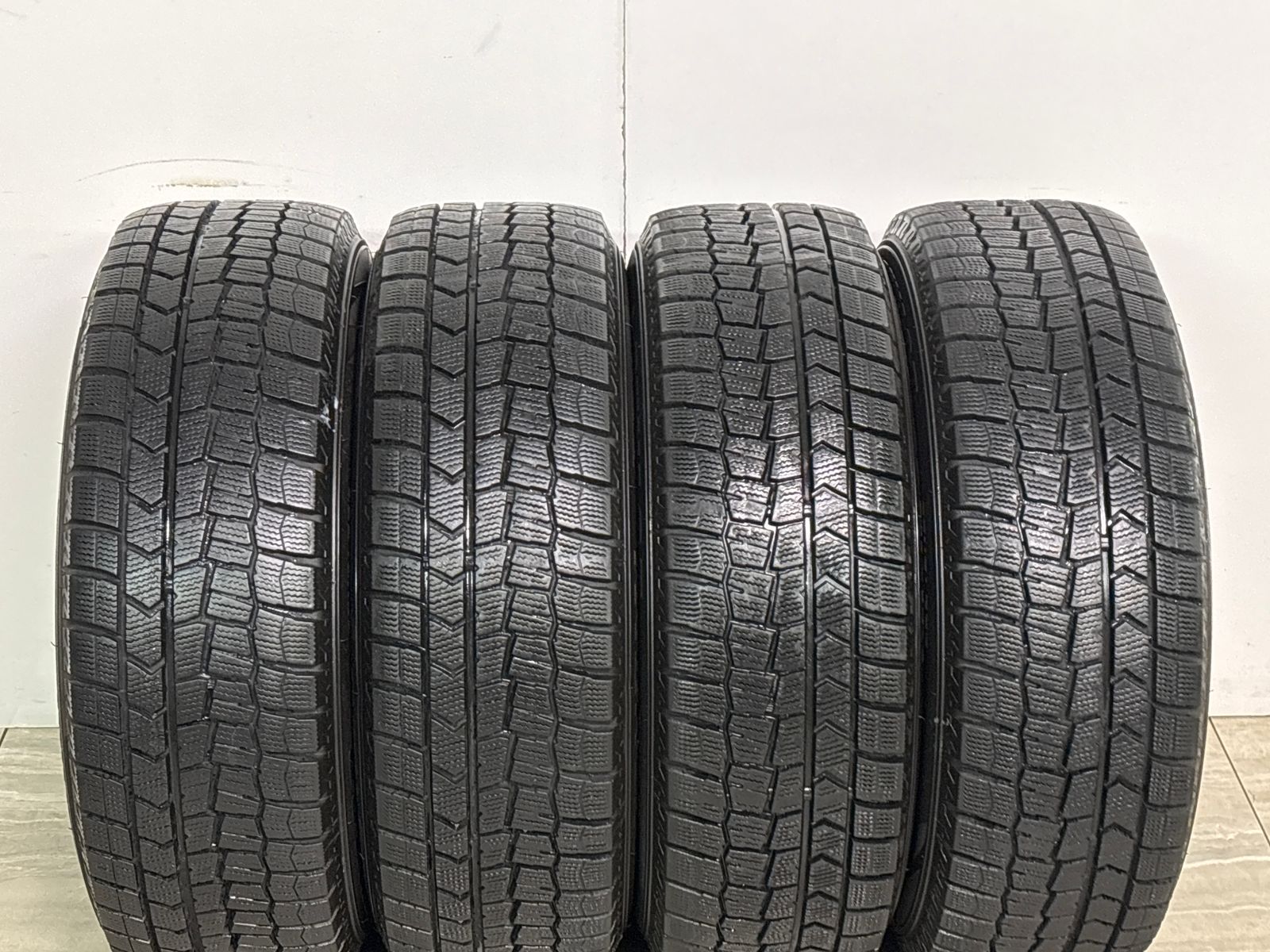 美品】WAREN 15in 6J +53 PCD114.3 ダンロップ ウインターマックス 
