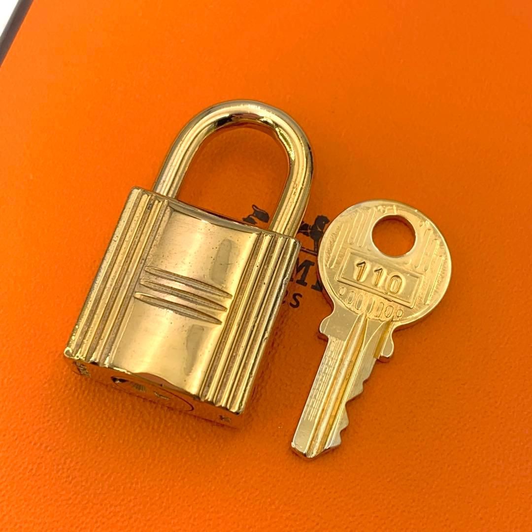 値引きする エルメス HERMES カデナ 南京錠 鍵 110 極美品 エルメス