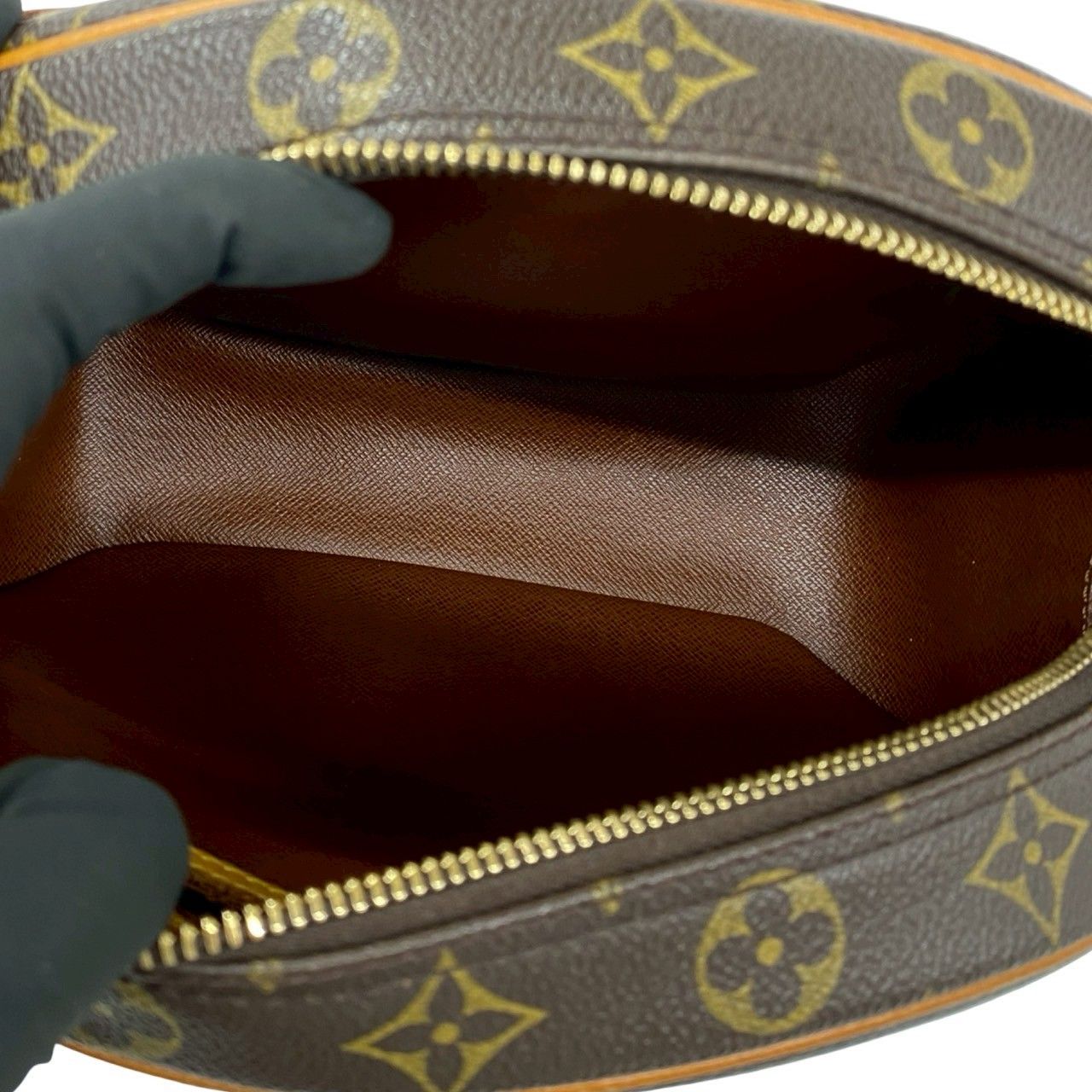 Buy from Japan Easily